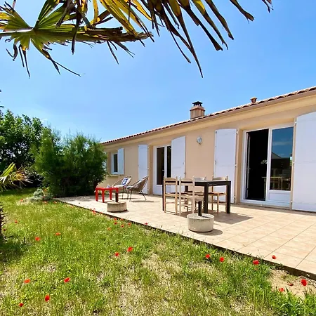 Feriehus Maison Familiale Ideale : Proche Et Centre, Calme, Terrasse, 8 Pers, Wifi, Garage - Fr-1-231-275 *