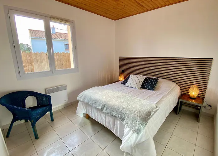 Nyaraló Maison Familiale Ideale : Proche Et Centre, Calme, Terrasse, 8 Pers, Wifi, Garage - Fr-1-231-275 Brétignolles-sur-Mer